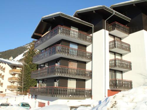 Studio cosy avec balcon sud et parking
