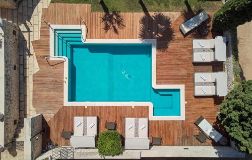 Beautiful Home In Supetar With Sauna
