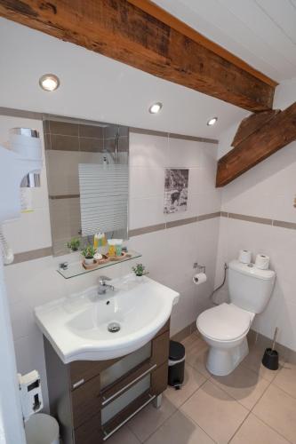 Chalet Hôtel La Sapinière photo 59