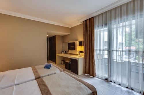 Gallery image of Faros Premium Beach in Marmaris