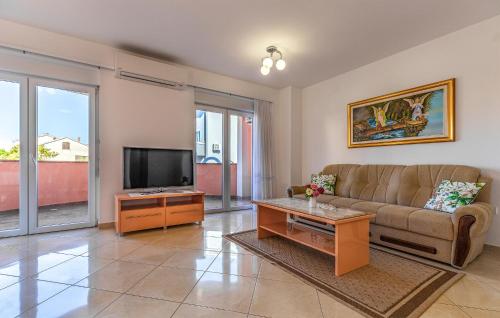 Cozy Apartment In Medulin