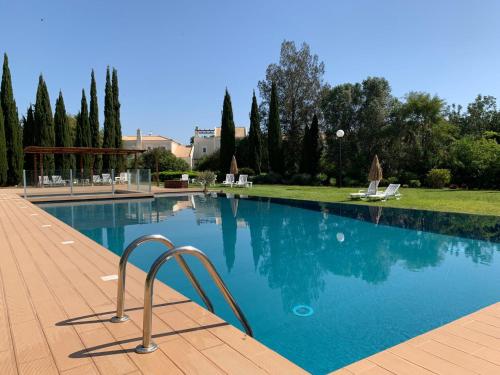 Vilamoura Club Villa 3 With Pool by Homing