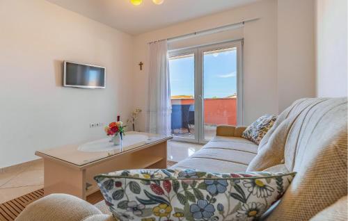 Amazing Apartment In Medulin