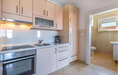 Amazing Apartment In Medulin