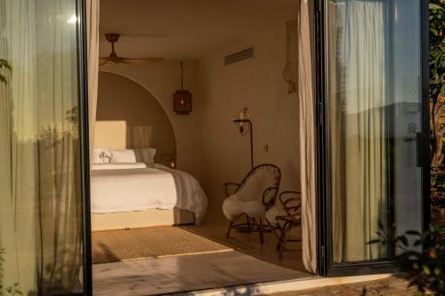 Ένα ή περισσότερα κρεβάτια σε δωμάτιο στο Viluz - Wellbeing Resort Marbella
