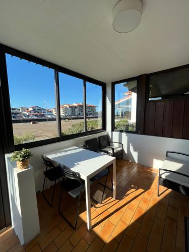 Photo de la galerie de l'établissement Spacieux studio à 3min océan, port Capbreton, à Capbreton