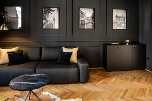 Barocco apartment, Zagreb city center, self check-in, 2nd floor, no elevator