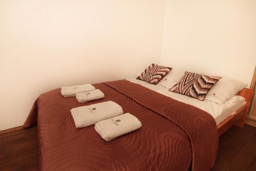 Posteľ alebo postele v izbe v ubytovaní ApartSerwis - Apartment U Sabały Centrum