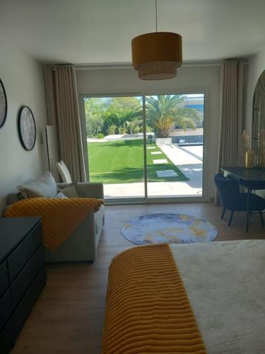 Photo de la galerie de l'établissement Villa Victoria Adultes-only, à Marennes