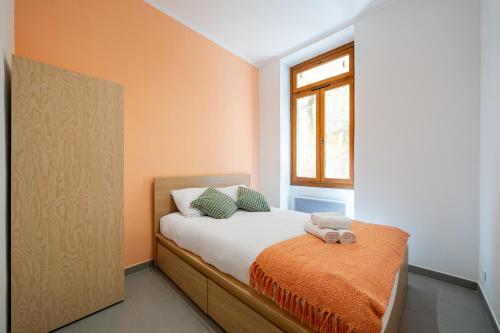 Postel nebo postele na pokoji v ubytování 1Br - Monaco 1 Min Walk - Close to Port and Train