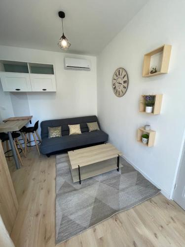 Dapur atau dapur kecil di LE PASTEL Superbe appartement Avignon