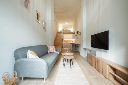 Aegeas Home