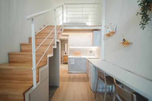 Aegeas Home