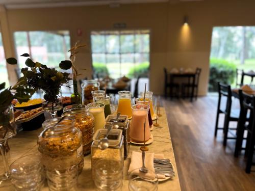 Jídlo v hotelu nebo okolí