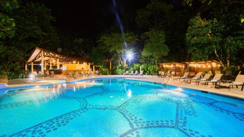Der Swimmingpool an oder in der Nähe von Aninga Lodge