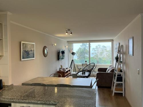 Khu vực ghế ngồi tại Departamento Papudo a pasos de la Playa