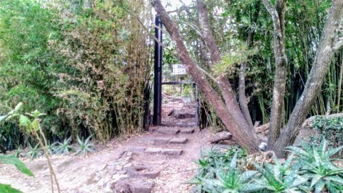 Taman di luar Casa del Aguacate Cumbaya - Tumbaco