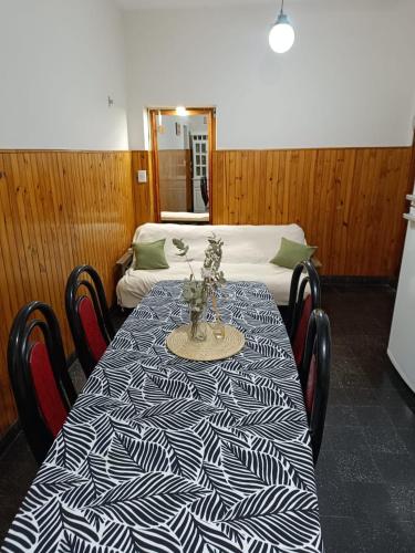 Ένα ή περισσότερα κρεβάτια σε δωμάτιο στο Departamento del 48