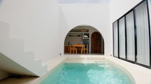 Πισίνα στο ή κοντά στο Noah Village Bali
