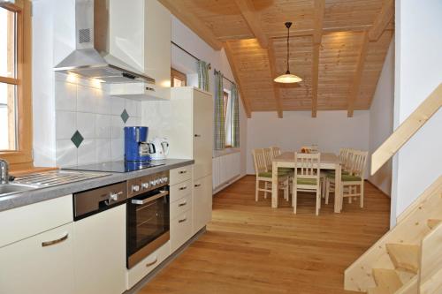 Hinkerhof photo 3