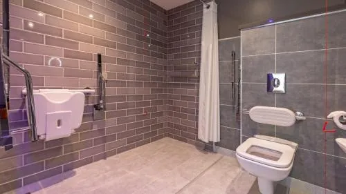 Holiday Inn Manchester - City Centre by IHG photo 9