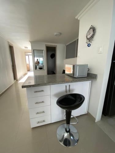 Kuchyň nebo kuchyňský kout v ubytování LIVING CARTAGENA Apto de lujo