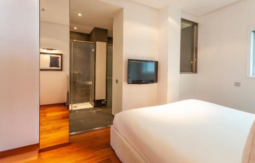 Suites Avenue photo 38