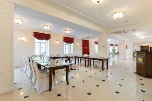 Restaurace v ubytování Royal Hotel Modlin