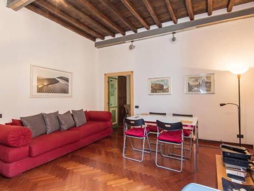Piazza Navona Charming Apartment