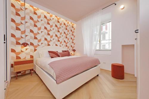 YCH-Colorful and classy apartment near Fori Imperiali