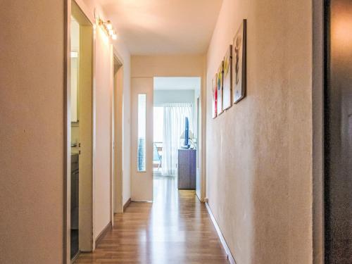 Apartment Les Arolles A1 by Interhome