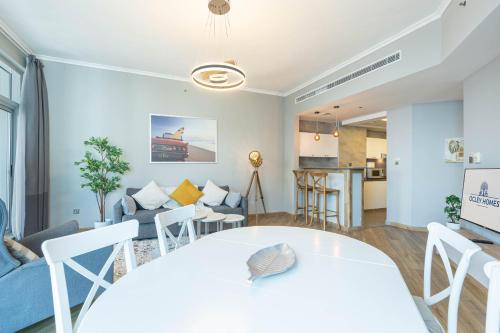 Cozy Home in the Heart of Dubai Marina