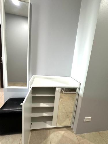 Postel nebo postele na pokoji v ubytování Apartment Karon SeaView 72 sq