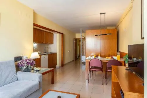 Aparthotel Bertrán photo 11