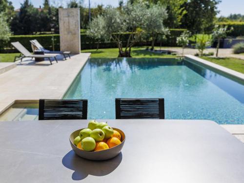 Πισίνα στο ή κοντά στο Villa Luna Nera by Interhome