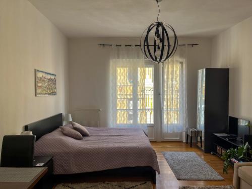 King One Studio In The City Center - Netflix