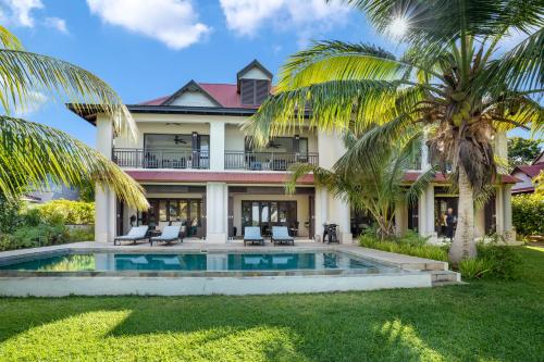 Kolam renang di atau dekat dengan Villa 128 , Eden Island, Mahe