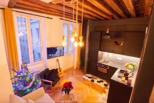 Bel Appartement Parisien, TYPIQUE DU MARAIS