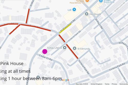 トーキーにあるThe Pink Houseのピンクの家地図