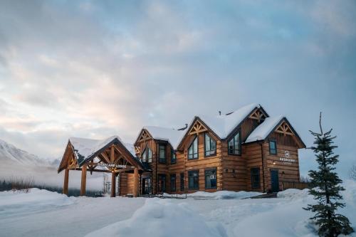 Gallery image of Basecamp Lodge Golden in Golden