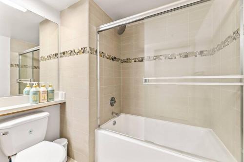 Amazing studio in SM Promenade! Free parking! photo 16