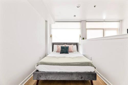 Amazing studio in SM Promenade! Free parking! photo 23