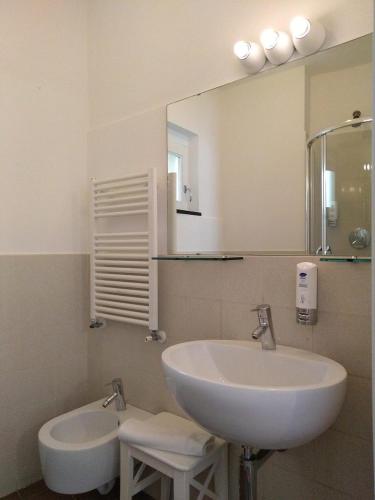 Koupelna v ubytování Hotel Gianni Franzi