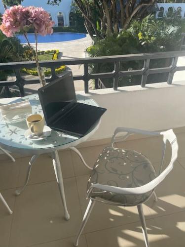 Μπαλκόνι ή βεράντα στο Taheima VIP