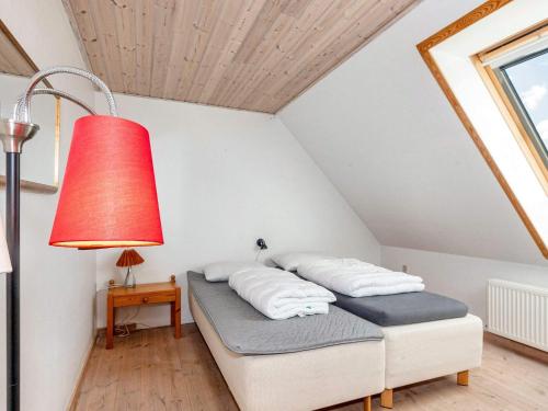 เตียงในห้องที่ Charming Farm Retreat Skagen - By Traum Ferienwohnungen