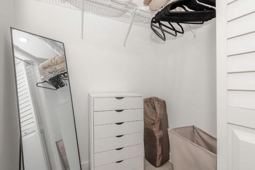 High Rise Brickell Modern Studio photo 55
