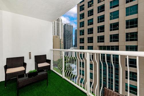 High Rise Brickell Modern Studio photo 40