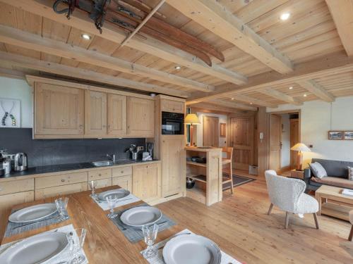 Appartement Méribel 3 chambres, balcon, WIFI, parking - FR-1-565-115