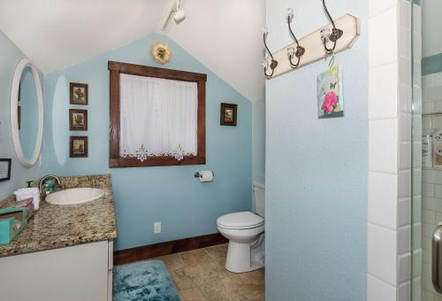 Ένα μπάνιο στο Mistletoe House