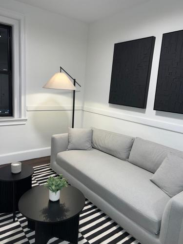 Χώρος καθιστικού στο Modern Luxury Apartment in City